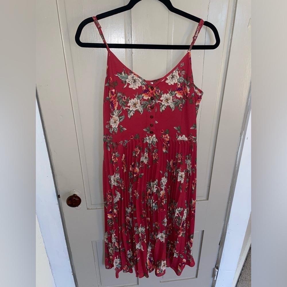Xhilaration Red and White Multicolor Pleated Maxi Sundress Adjustable Straps - Picture 4 of 7